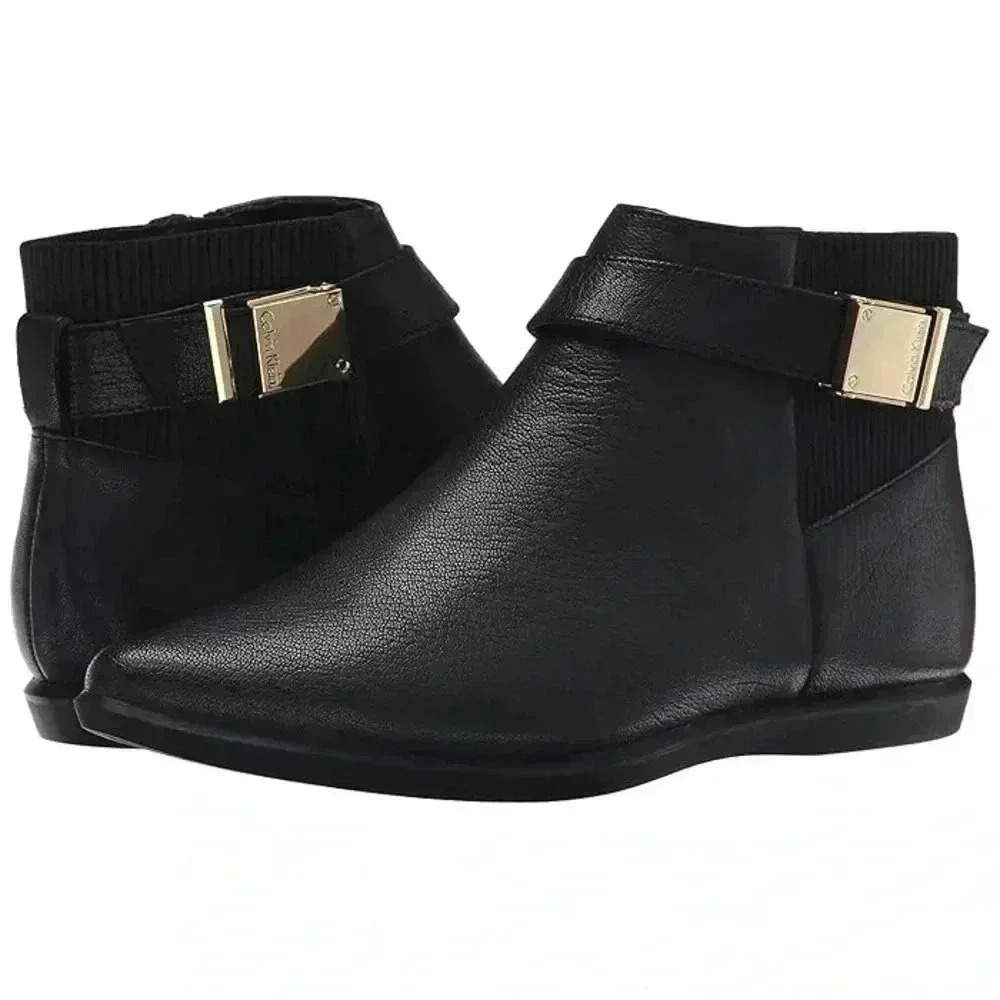 Calvin Klein Women's black Voletta Boot Size 5.5
